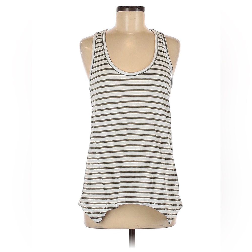 H by Bordeaux-Tank high low design